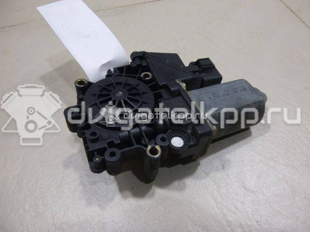 Фото Моторчик стеклоподъемника  4B0959802B для Audi A6 {forloop.counter}}