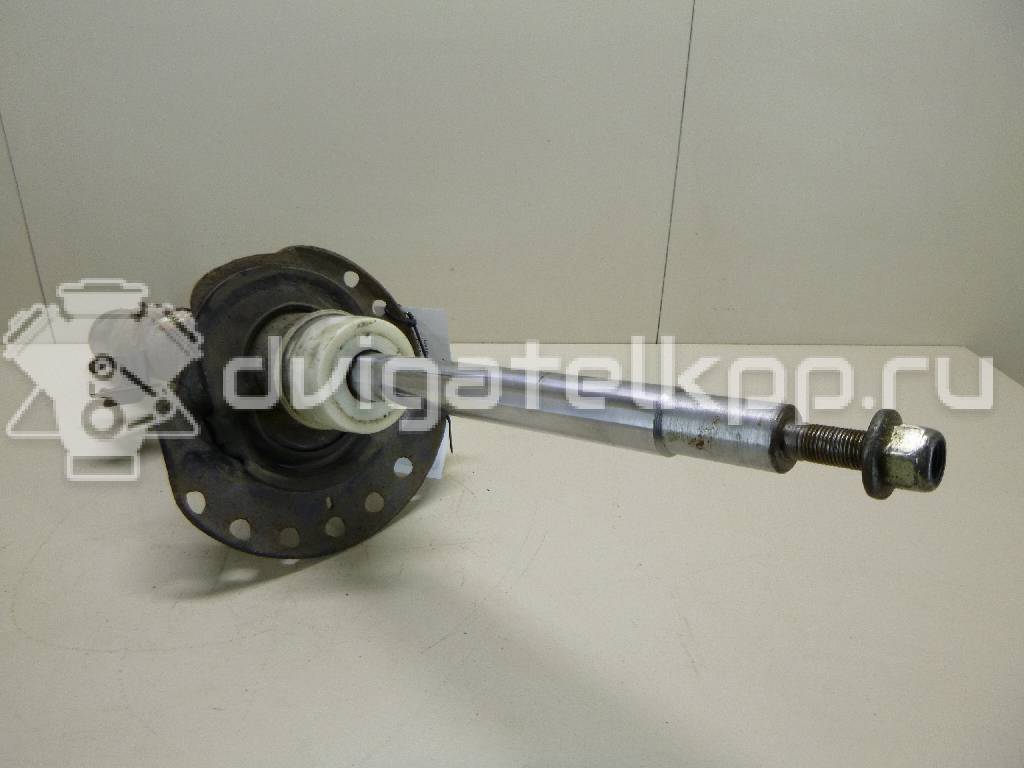 Фото Амортизатор передний левый  LR001141 для Land Rover Freelander {forloop.counter}}