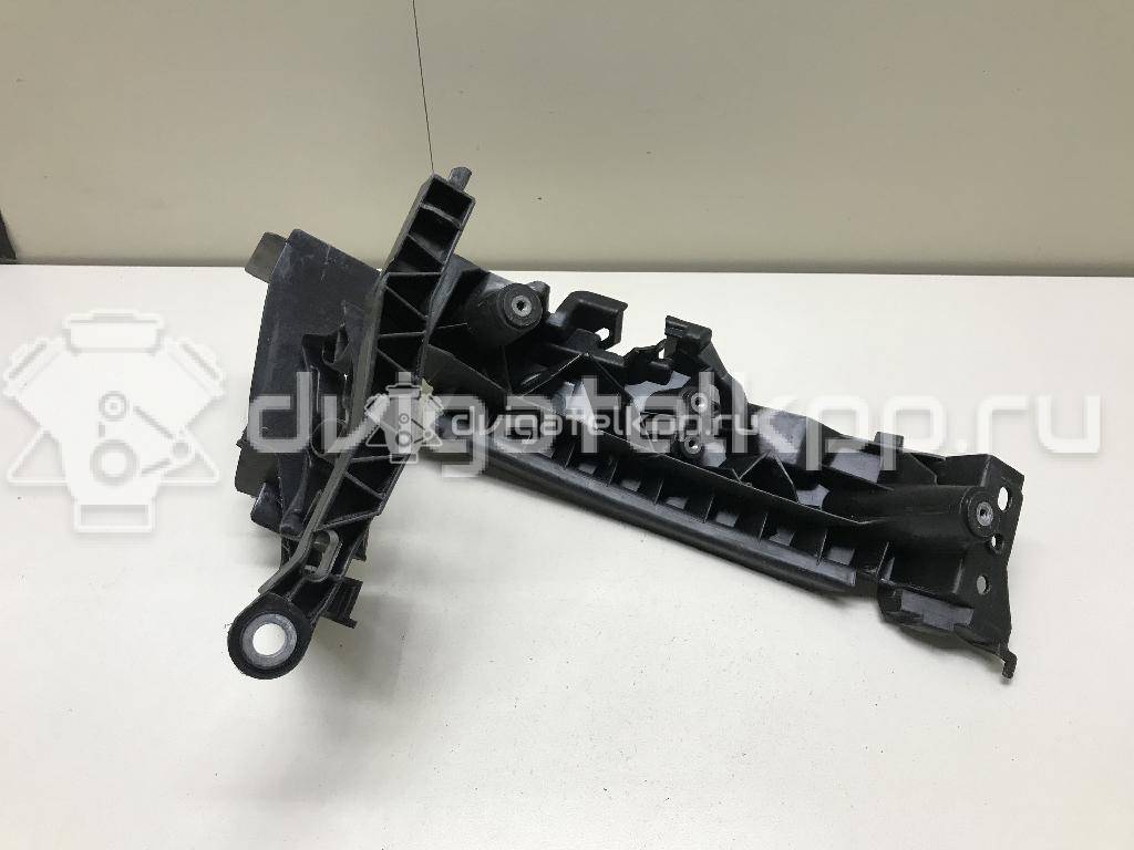 Фото Кронштейн фар левый  8R0805607 для Audi Q5 {forloop.counter}}