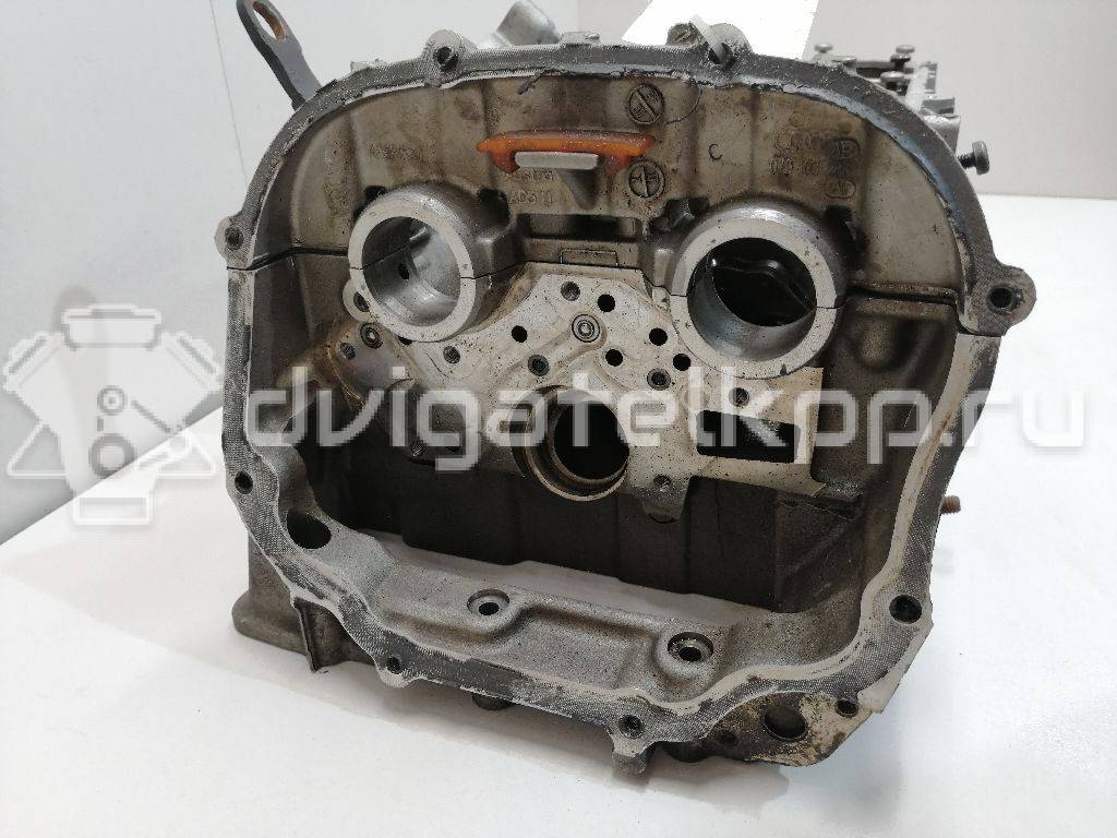 Фото Головка блока для двигателя BAR для Volkswagen / Audi 314-350 л.с 32V 4.2 л бензин 079103064CB {forloop.counter}}