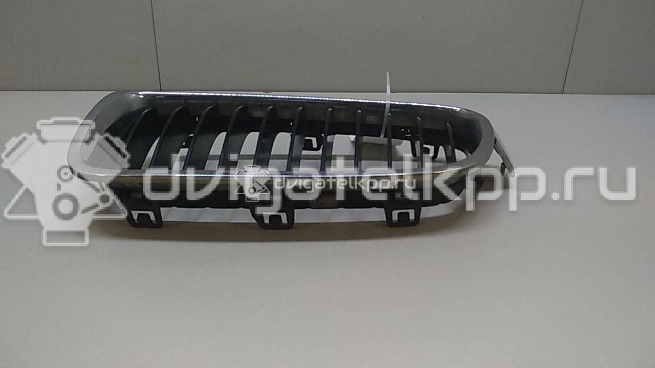 Фото Решетка радиатора левая  51137255411 для Bmw 3 {forloop.counter}}