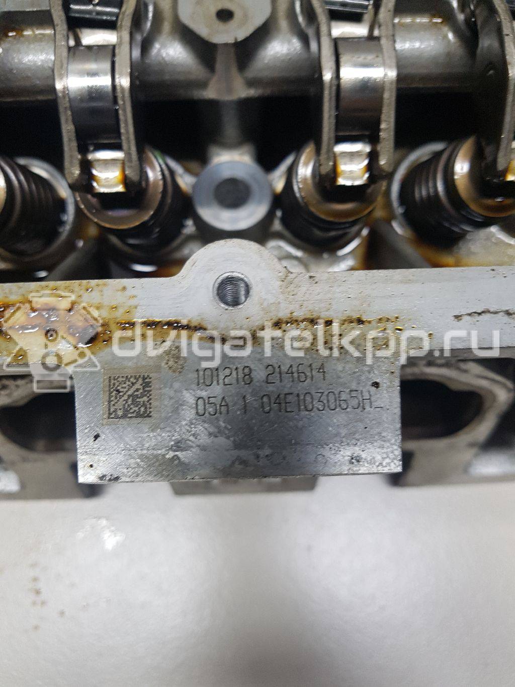 Фото Головка блока для двигателя CWVA для Skoda / Volkswagen / Seat 110 л.с 16V 1.6 л бензин 04E103065P {forloop.counter}}