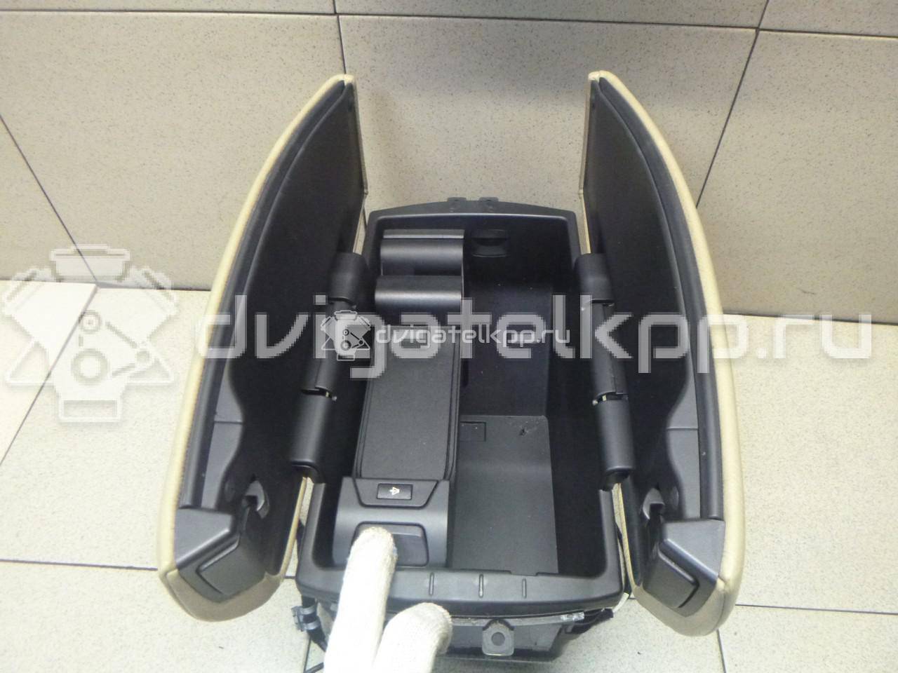 Фото Подлокотник  51166973463 для bmw X5 E70 {forloop.counter}}