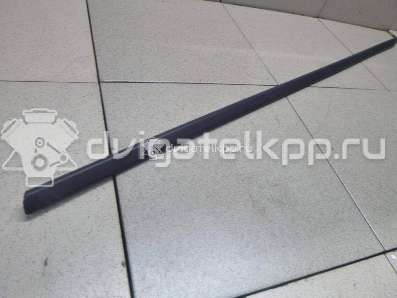 Фото Молдинг передней правой двери  51137158534 для Bmw X5 {forloop.counter}}