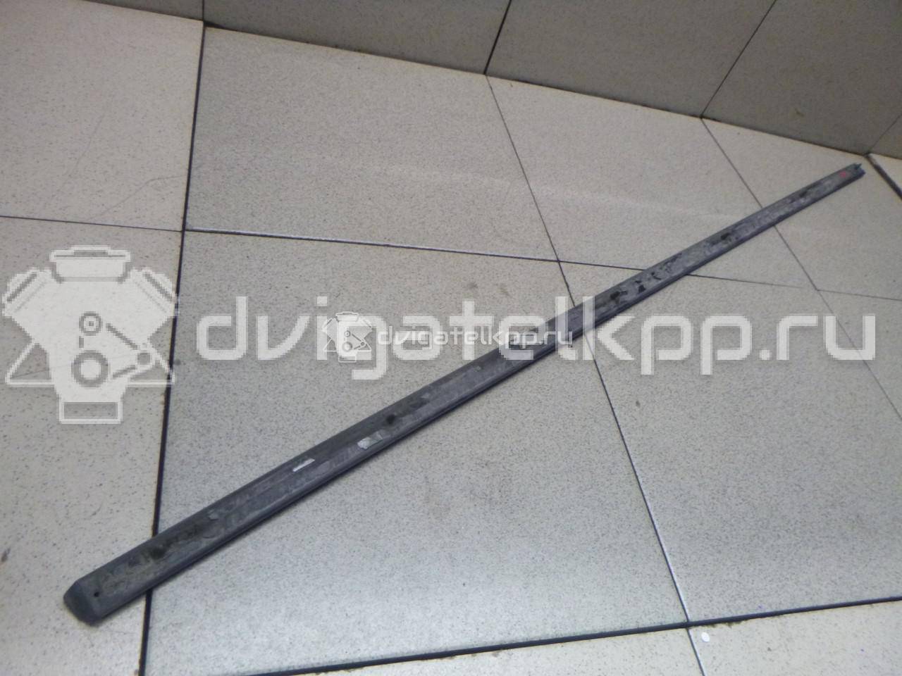 Фото Молдинг передней правой двери  51137158534 для Bmw X5 {forloop.counter}}