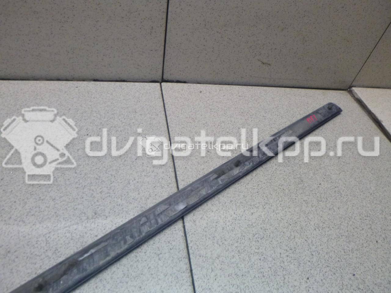 Фото Молдинг передней правой двери  51137158534 для Bmw X5 {forloop.counter}}