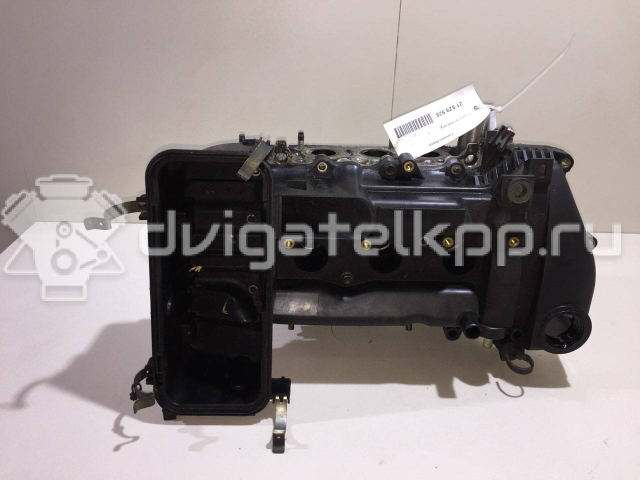 Фото Головка блока для двигателя CFB (1KR) для Peugeot / Citroen 68 л.с 12V 1.0 л бензин {forloop.counter}}