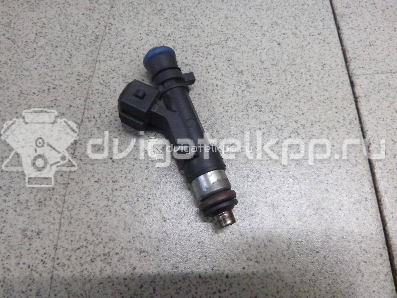 Фото Форсунка инжекторная электрическая  8200227124 для vaz Lada Largus {forloop.counter}}