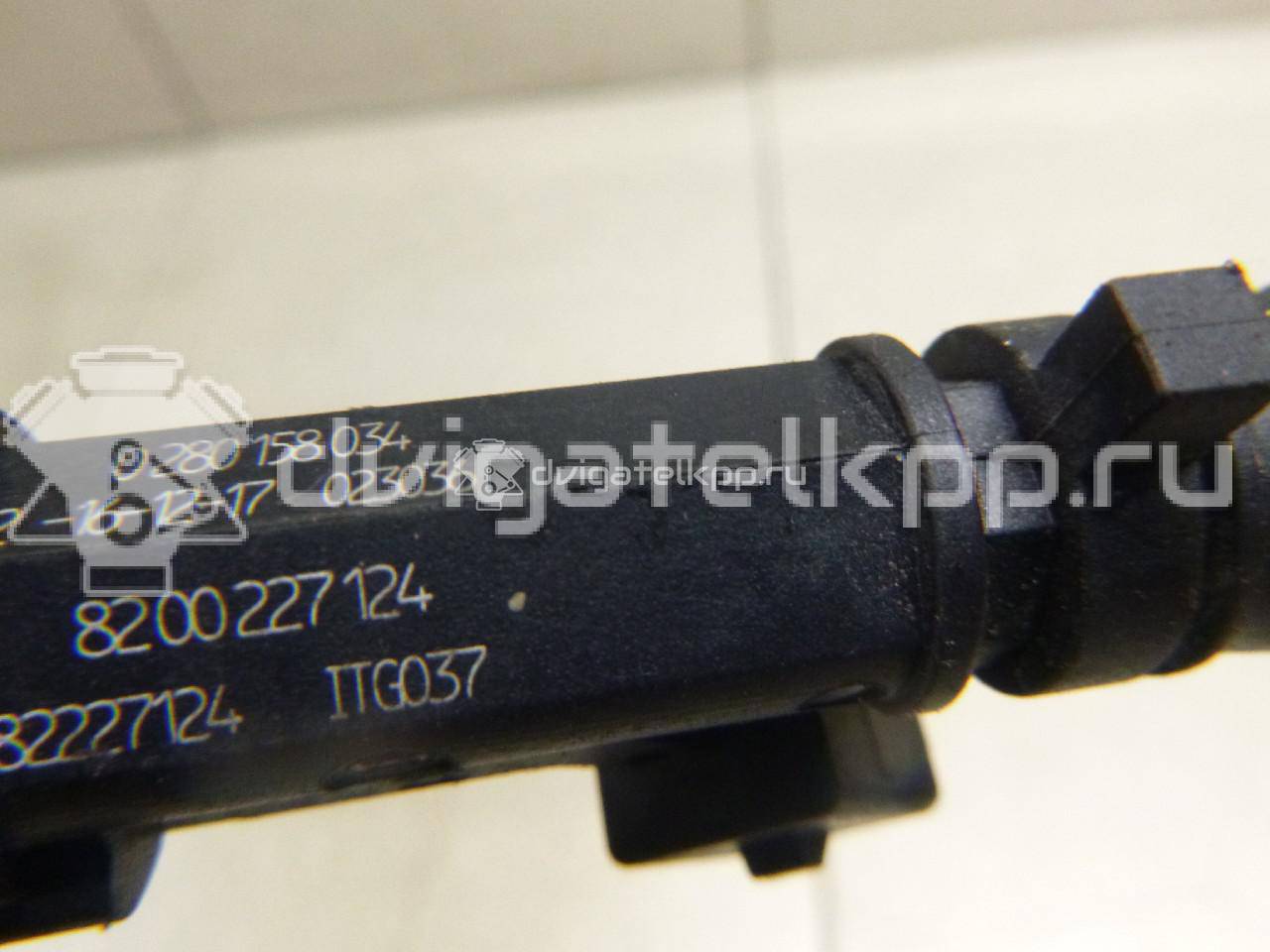 Фото Форсунка инжекторная электрическая  8200227124 для vaz Lada Largus {forloop.counter}}