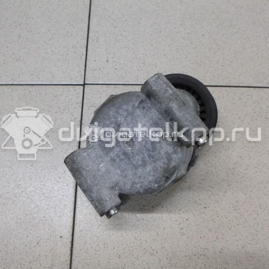 Фото Ролик-натяжитель ручейкового ремня  1315781 для volvo C30