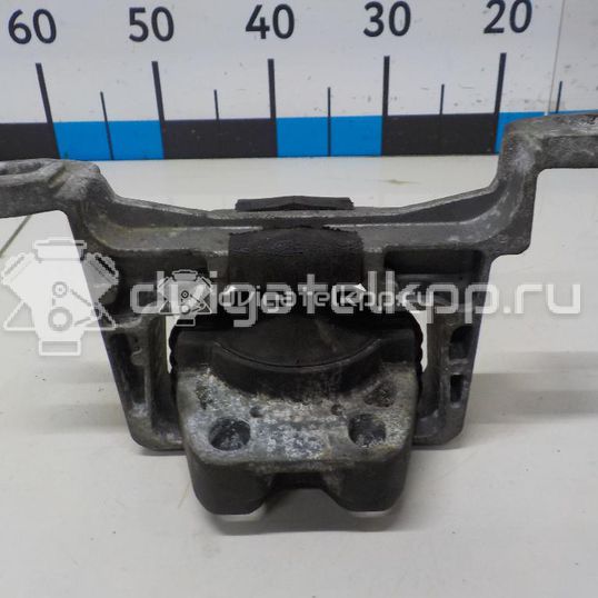 Фото Опора двигателя правая  1677276 для Volvo C30 / V50 Mw / S40