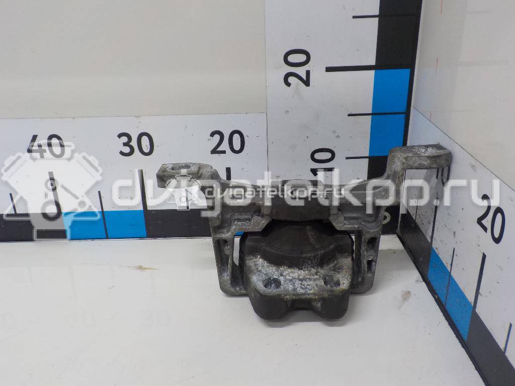 Фото Опора двигателя правая  1677276 для Volvo C30 / V50 Mw / S40 {forloop.counter}}