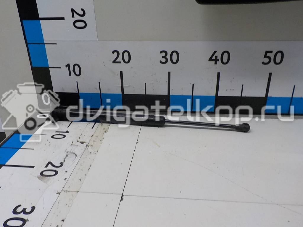 Фото Амортизатор двери багажника  6896002120 для Toyota Auris {forloop.counter}}