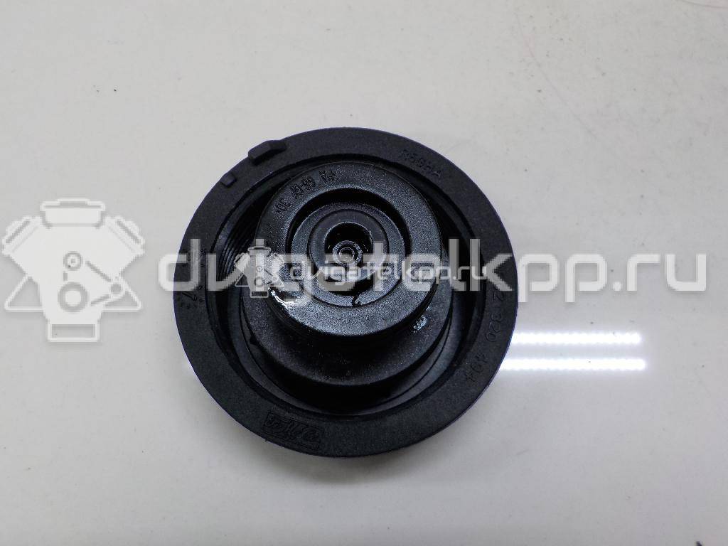 Фото Крышка расширительного бачка  1301104 для volvo C30 {forloop.counter}}