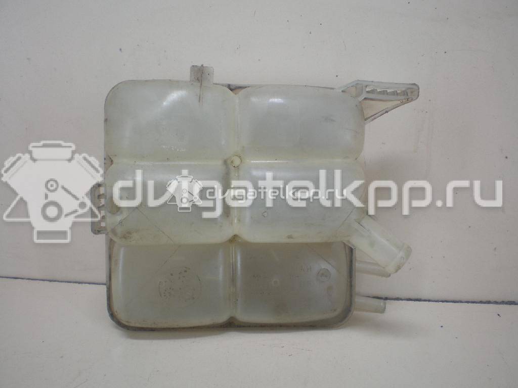 Фото Бачок расширительный  LF8B15350B для volvo C30 {forloop.counter}}