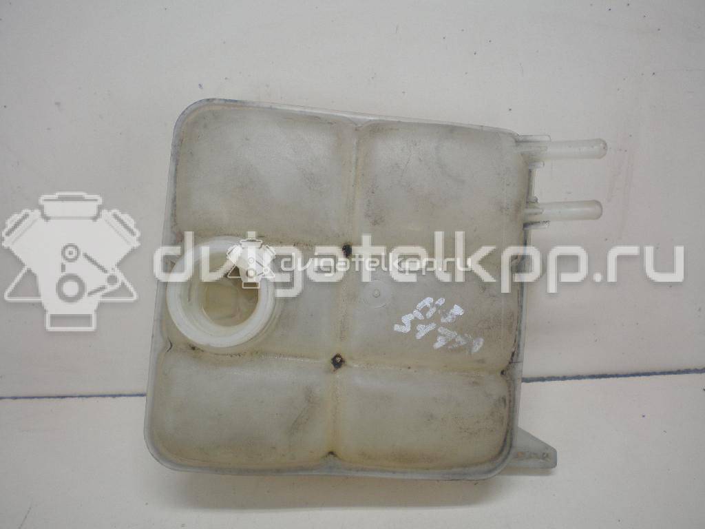 Фото Бачок расширительный  LF8B15350B для volvo C30 {forloop.counter}}