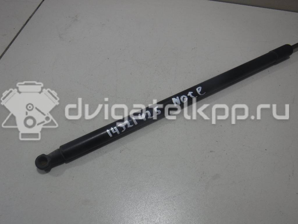 Фото Амортизатор двери багажника  904509U00A для Nissan Note {forloop.counter}}