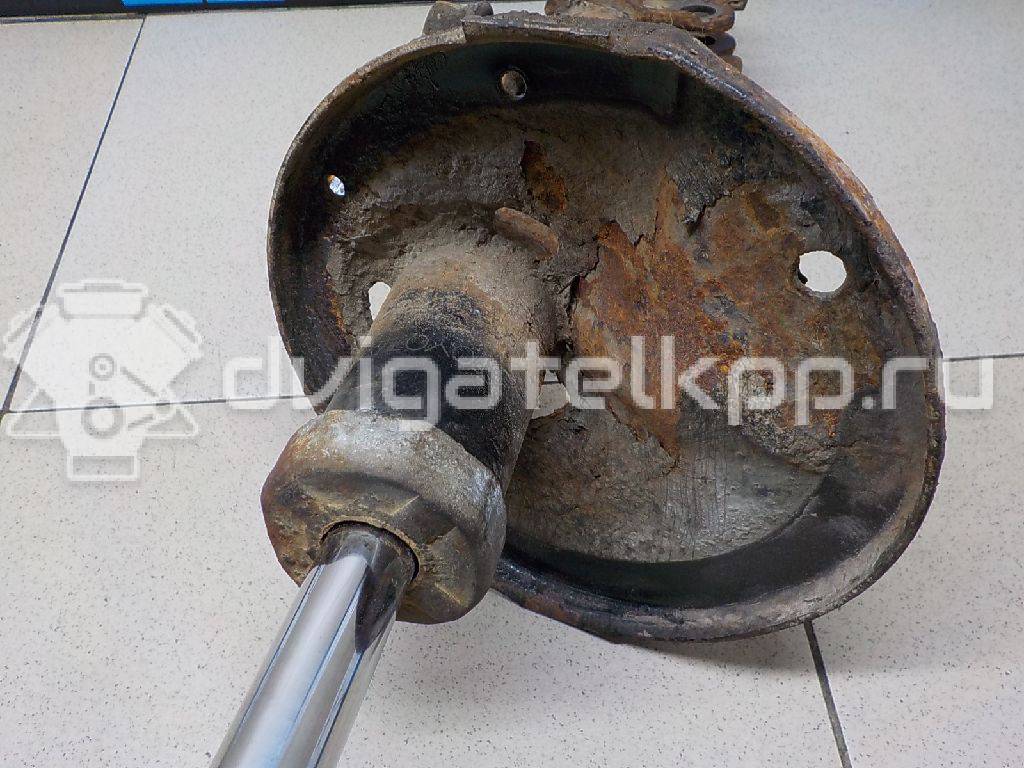 Фото Амортизатор передний левый  4852049325 для Toyota Carina / Hiace / Avensis / Starlet / Prius {forloop.counter}}