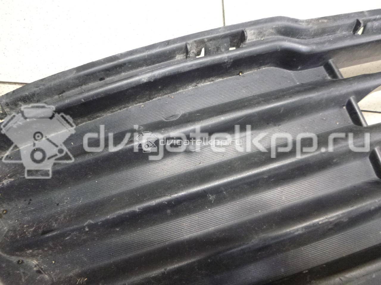 Фото Решетка в бампер центральная  6402a233 для Mitsubishi Outlander {forloop.counter}}