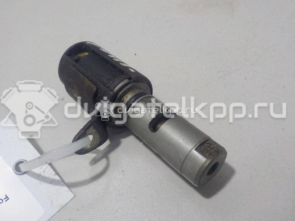 Фото Клапан электромагн. изменения фаз ГРМ  2003597 для Ford Fiesta / Focus / C-Max / Galaxy / Grand {forloop.counter}}