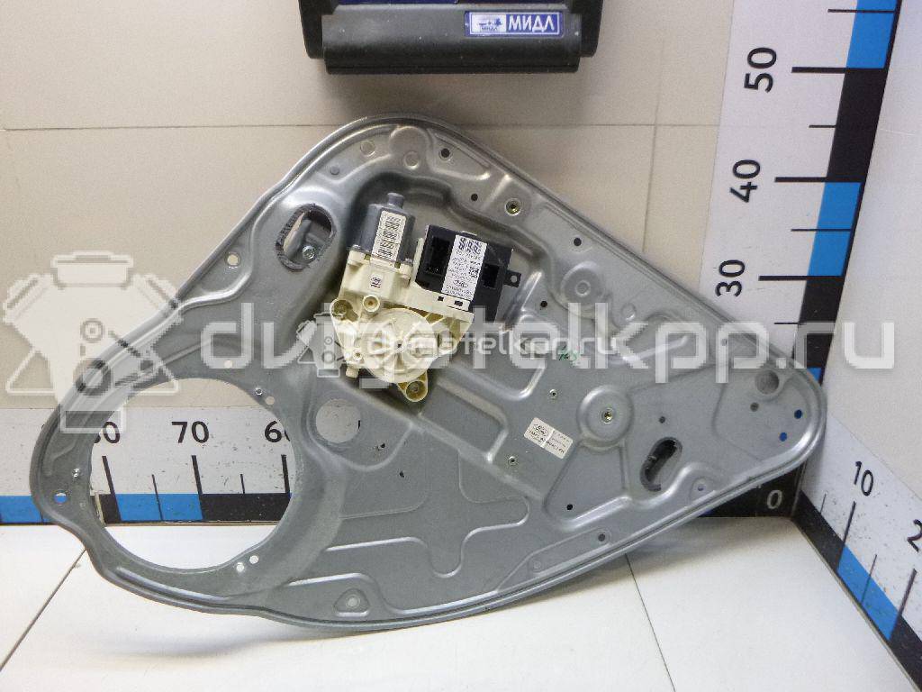 Фото Стеклоподъемник электр. задний правый  1738648 для Ford Focus / Kuga / C-Max / Grand {forloop.counter}}