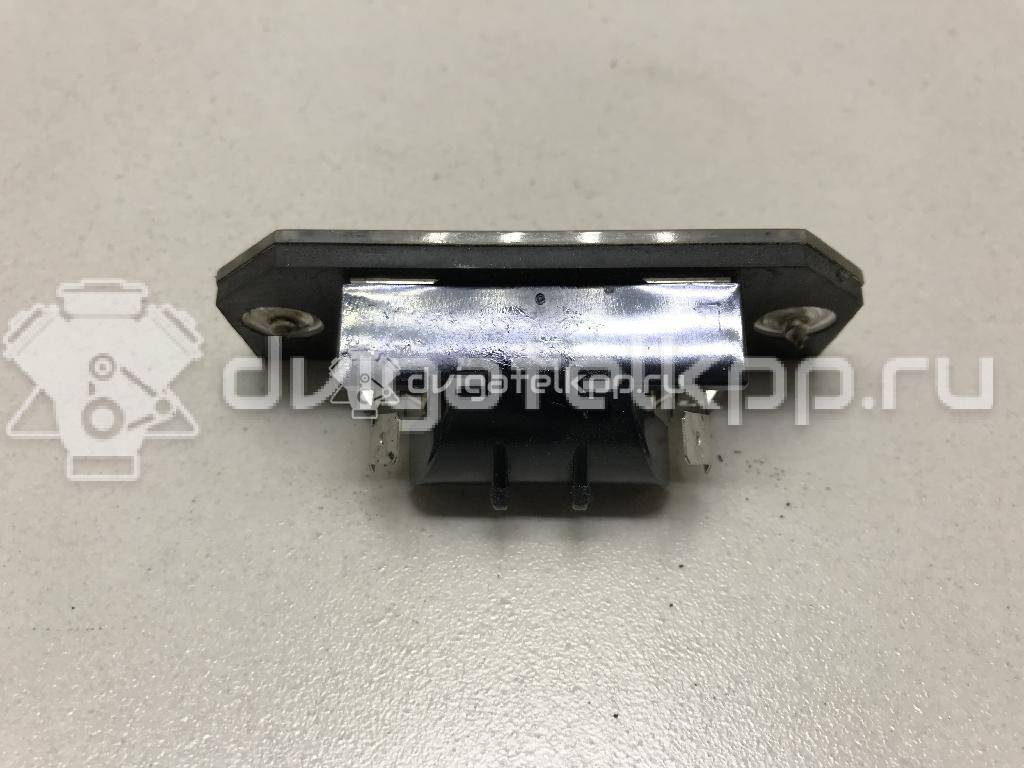 Фото Фонарь подсветки номера  4502331 для Ford Focus / C-Max {forloop.counter}}