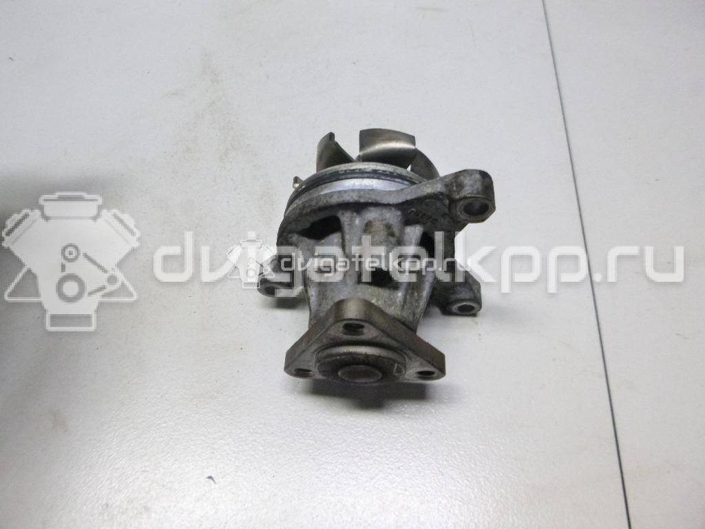 Фото Насос водяной (помпа)  LF9415100A для Ford Fiesta / Focus / C-Max / Galaxy / Maverick {forloop.counter}}