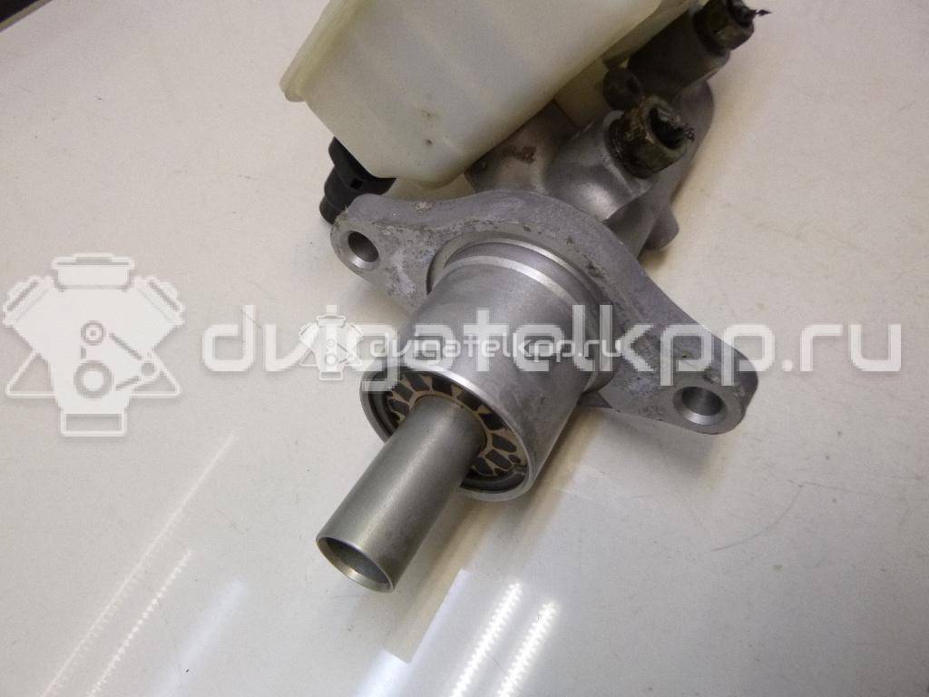 Фото Цилиндр тормозной главный  1689827 для Ford Focus / Kuga / C-Max {forloop.counter}}