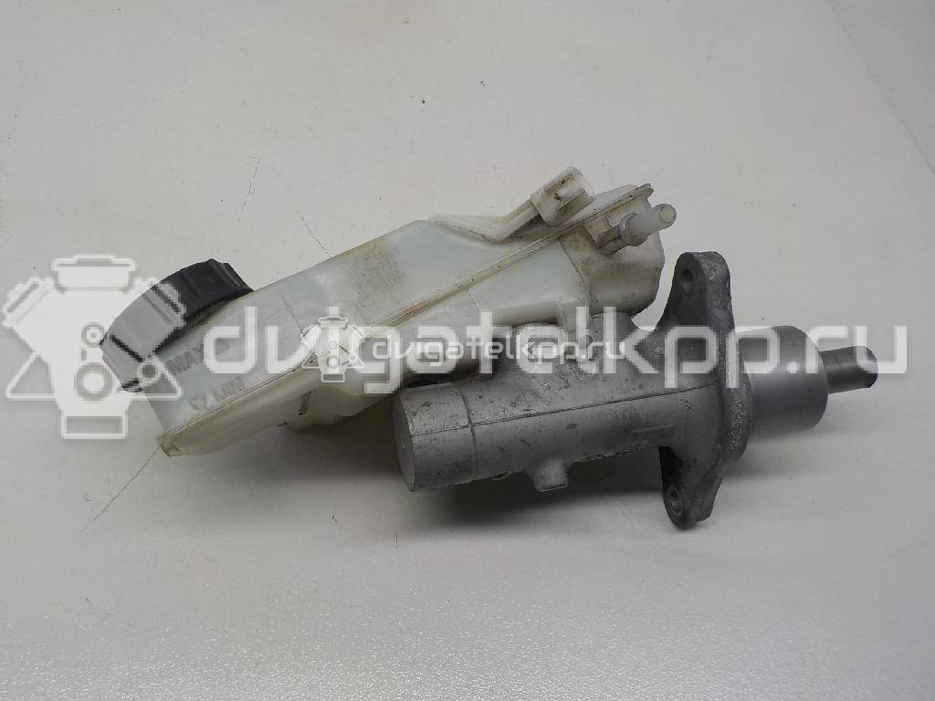 Фото Цилиндр тормозной главный  1689827 для Ford Focus / Kuga / C-Max {forloop.counter}}