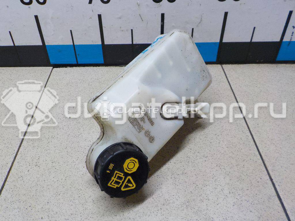 Фото Цилиндр тормозной главный  1689827 для Ford Focus / Kuga / C-Max {forloop.counter}}