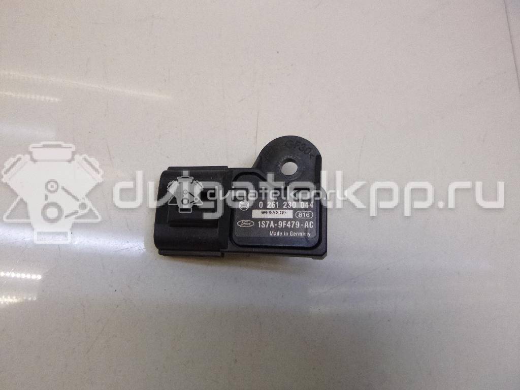 Фото Датчик абсолютного давления  1439900 для Ford Fiesta / Focus / C-Max / Galaxy / S-Max {forloop.counter}}