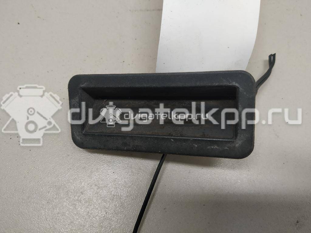 Фото Кнопка открывания багажника  1748915 для Ford Fiesta / Focus / C-Max / Galaxy / Kuga {forloop.counter}}