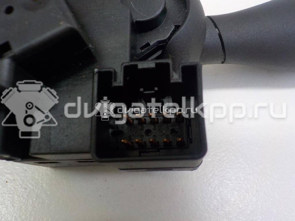 Фото Переключатель поворотов подрулевой  1379849 для ford Fiesta {forloop.counter}}