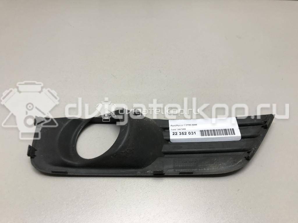 Фото Решетка в бампер левая  1337349 для Ford Focus {forloop.counter}}