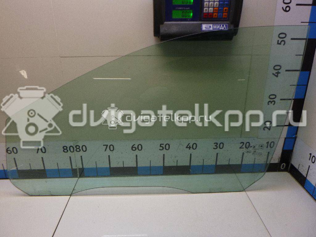 Фото Стекло двери передней левой  1342624 для Ford Focus {forloop.counter}}