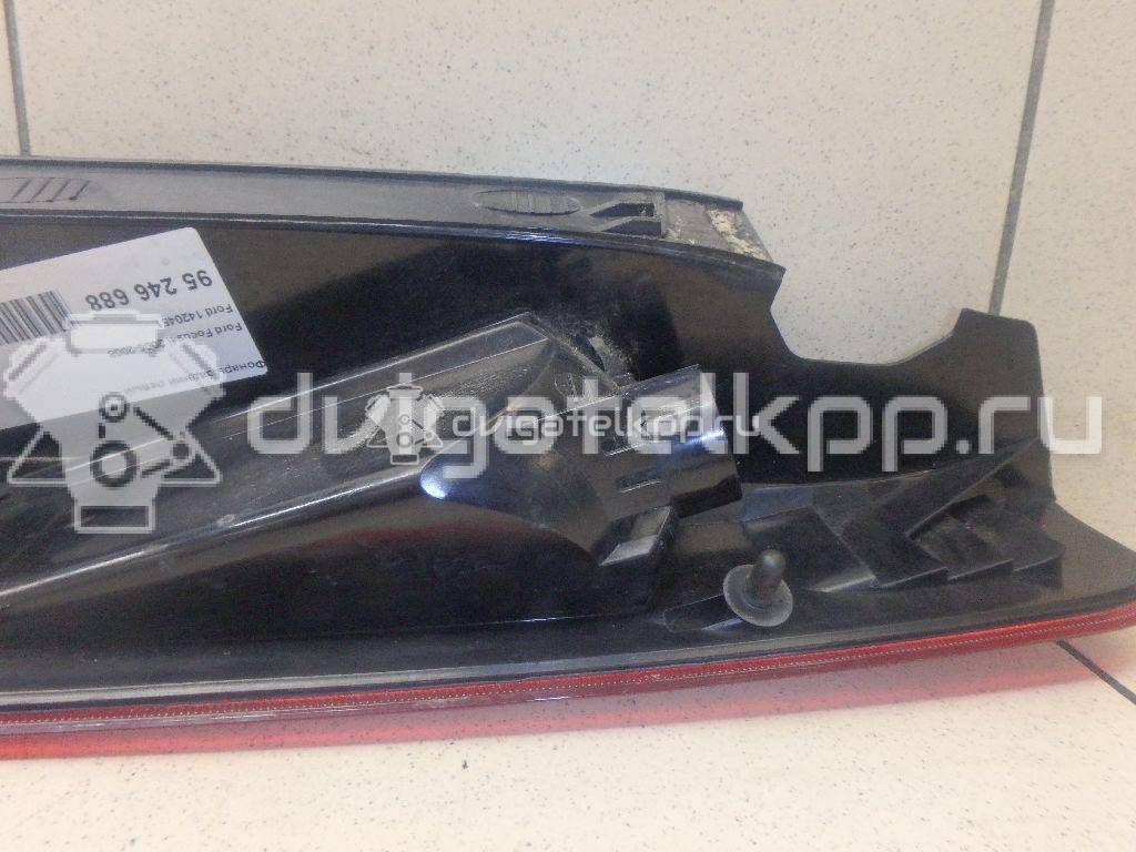 Фото Фонарь задний левый  1420451 для Ford Focus {forloop.counter}}