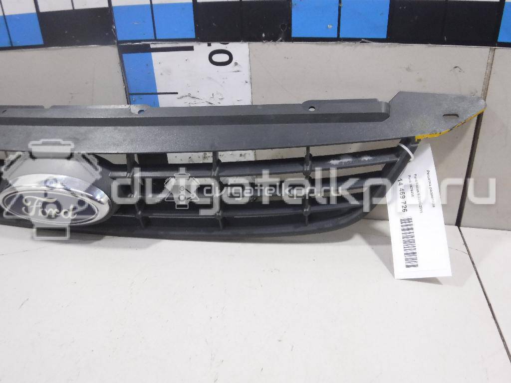 Фото Решетка радиатора  1676410 для Ford Focus {forloop.counter}}