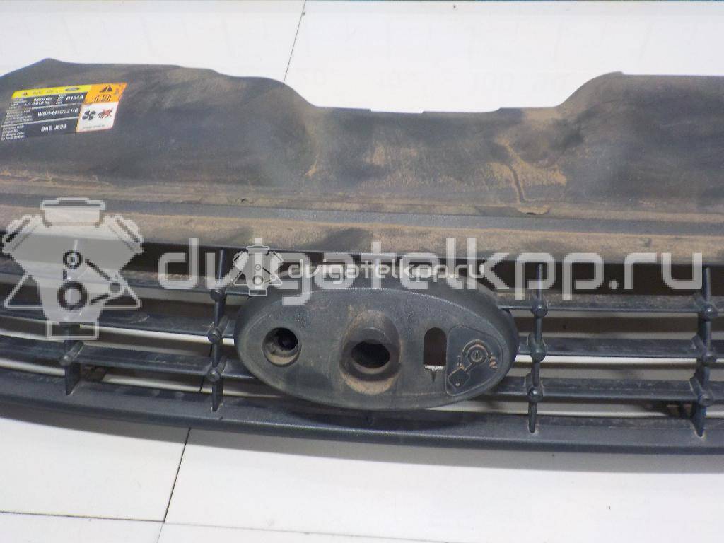 Фото Решетка радиатора  1676410 для Ford Focus {forloop.counter}}