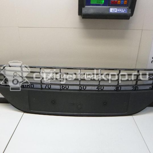 Фото Решетка в бампер центральная  1520644 для Ford Focus