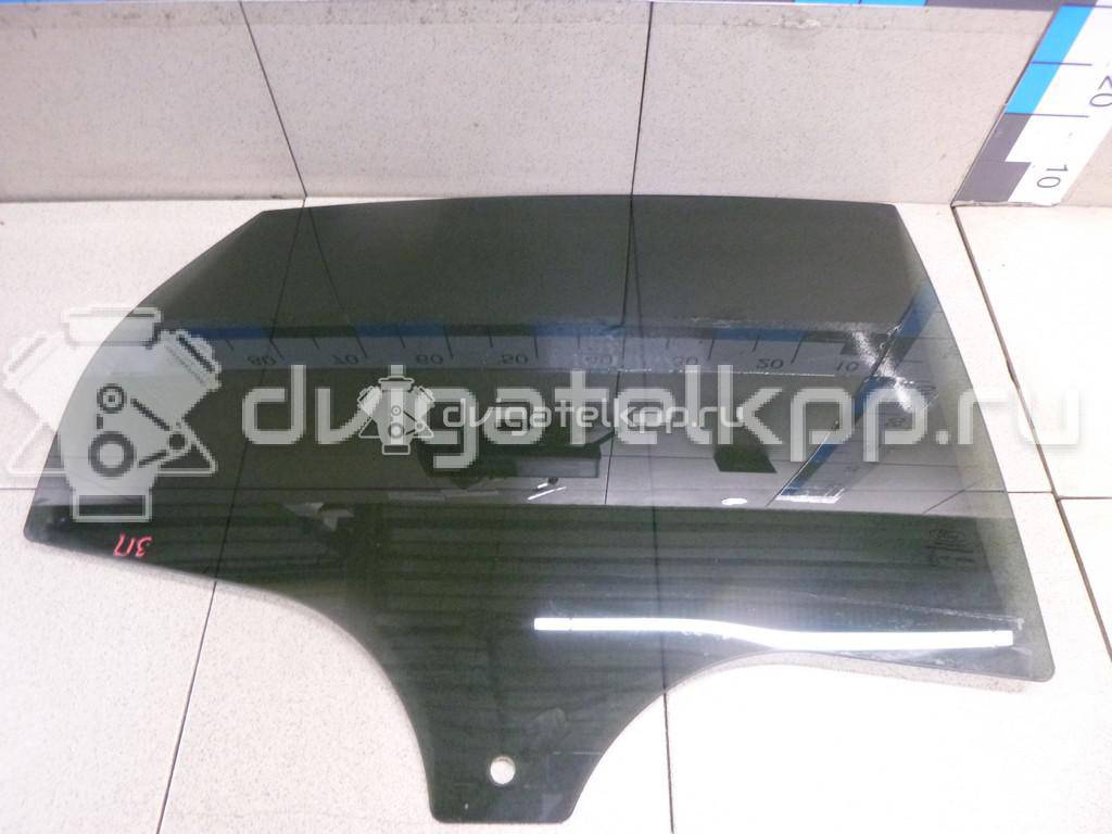 Фото Стекло двери задней правой  1706321 для Ford Focus {forloop.counter}}