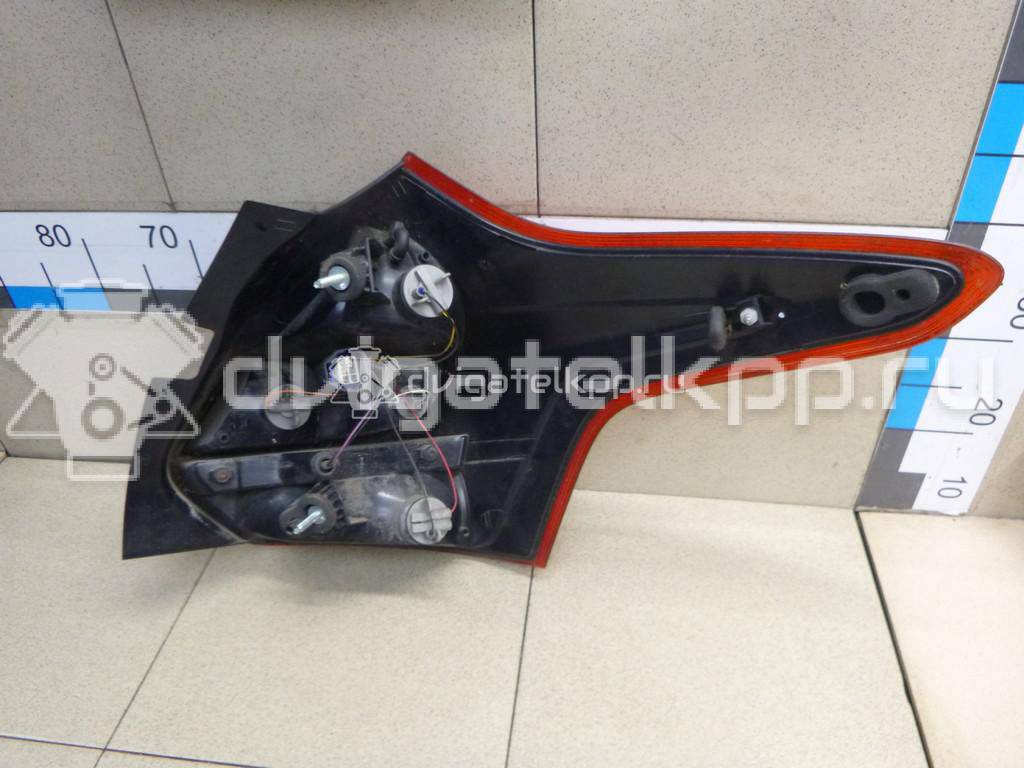 Фото Фонарь задний левый  1825320 для Ford Focus {forloop.counter}}