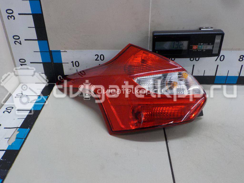 Фото Фонарь задний левый  1825321 для Ford Focus {forloop.counter}}
