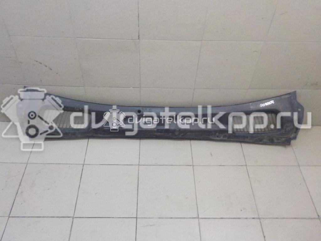 Фото Решетка стеклооч. (планка под лобовое стекло)  1471826 для Ford Capri {forloop.counter}}