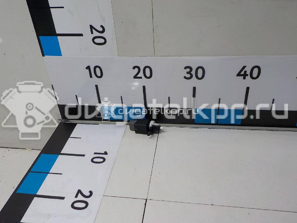 Фото Датчик включения стопсигнала  938103s700 для hyundai Creta {forloop.counter}}