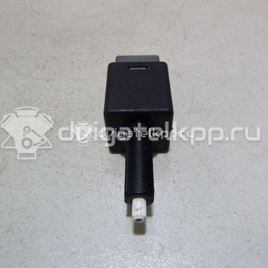 Фото Датчик включения стопсигнала  938103S700 для hyundai Creta