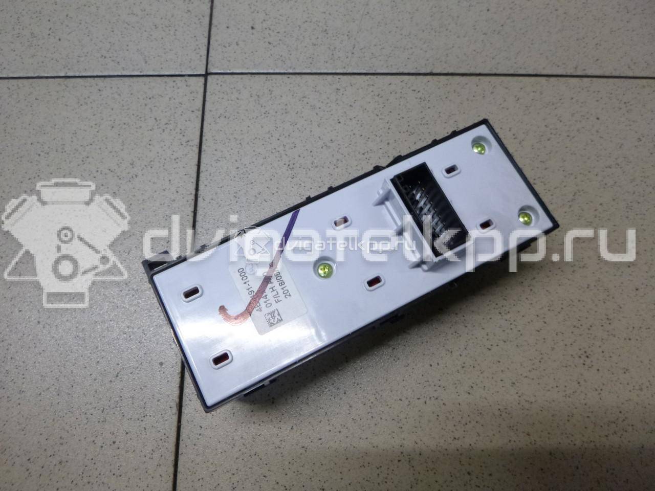 Фото Блок управления стеклоподъемниками  93571H0100CA для kia RIO {forloop.counter}}