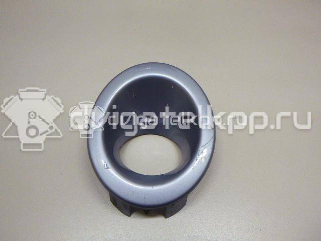 Фото Рамка противотуманной фары правой  LR003870 для Land Rover Freelander {forloop.counter}}