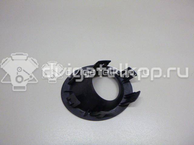 Фото Рамка противотуманной фары правой  LR003870 для Land Rover Freelander {forloop.counter}}