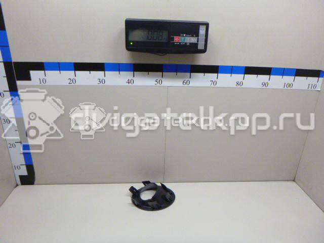 Фото Рамка противотуманной фары правой  LR003870 для Land Rover Freelander {forloop.counter}}