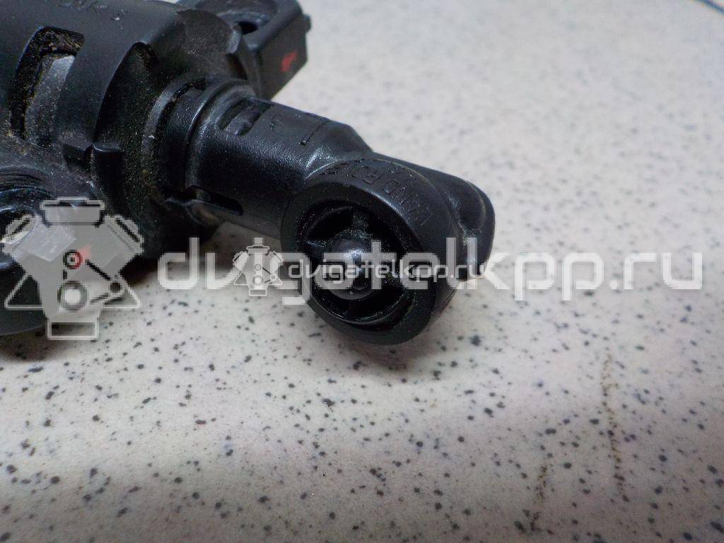 Фото Форсунка омывателя фары  LR024211 для Land Rover Range Rover {forloop.counter}}